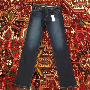 NWT AG The Harper Essential Straight Jean size 30